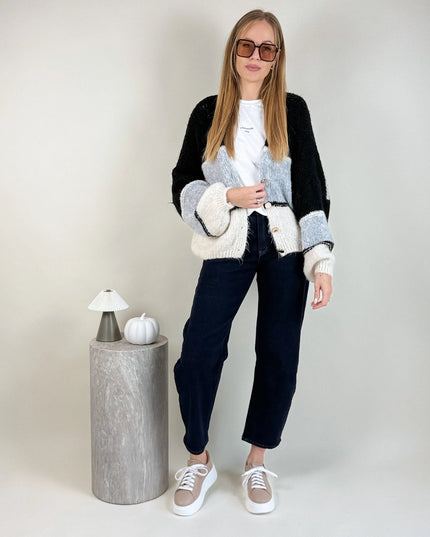 OKULARY PRZECIWSŁONECZNE VICTORIA - BLUMANIA