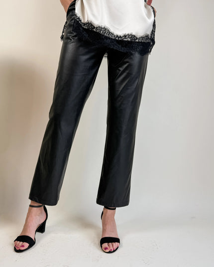 SPODNIE LEA Z EKOSKÓRY CZARNE - BLUMANIA