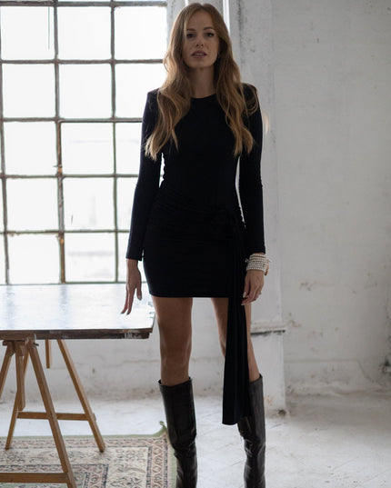 SUKIENKA SAMANTA CZARNA - BLUMANIA