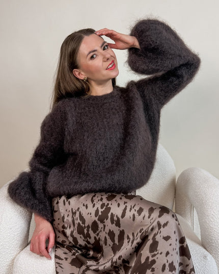 SWETER STELLA Z MOHEREM CZEKOLADOWY - BLUMANIA