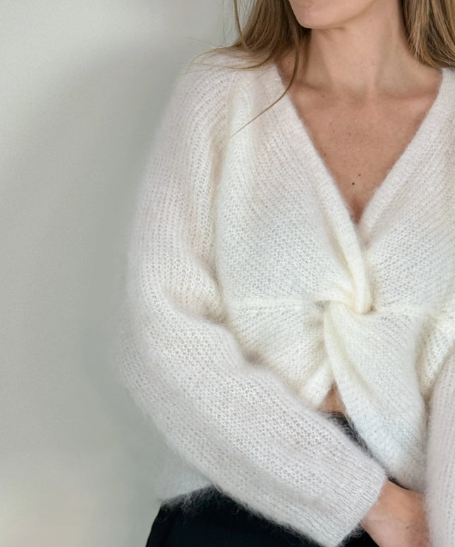 SWETER VESA - BLUMANIA